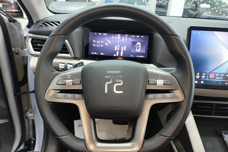 Used BYD Yuan UP 2025 Intelligent Driving Version 401 km Leading Edition Steering Wheel