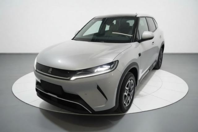Używany BYD Yuan UP 2025 Intelligent Driving Version 401 KM Dynamic Edition