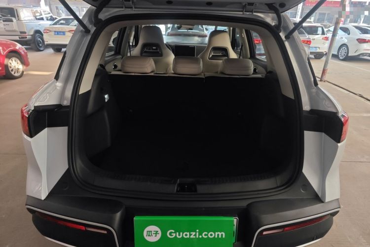 Used BYD Yuan UP 2025 Intelligent Driving Version 401 KM Dynamic Edition Trunk