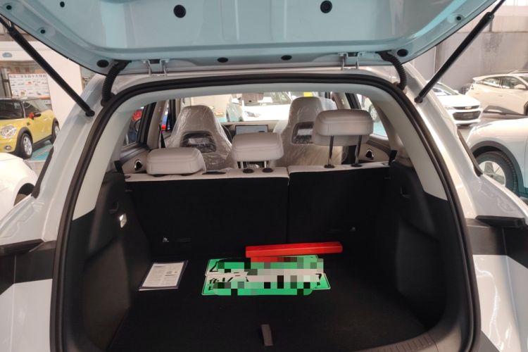 Used BYD Yuan UP 2025 Intelligent Driving Version 401 KM Dynamic Edition Trunk