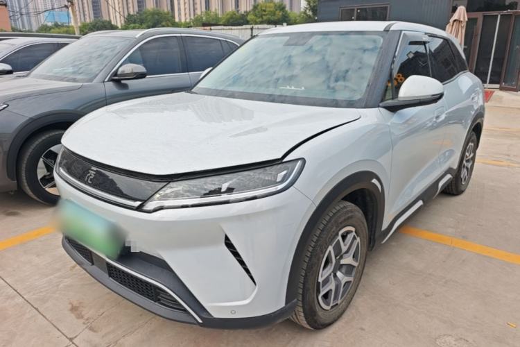 BYD Yuan UP 2025 Model 301KM Leading Version