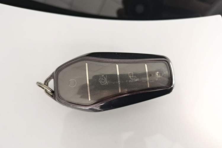 Used BYD Yuan UP 2025 Intelligent Driving Version 401 KM Dynamic Edition Vehicle Key