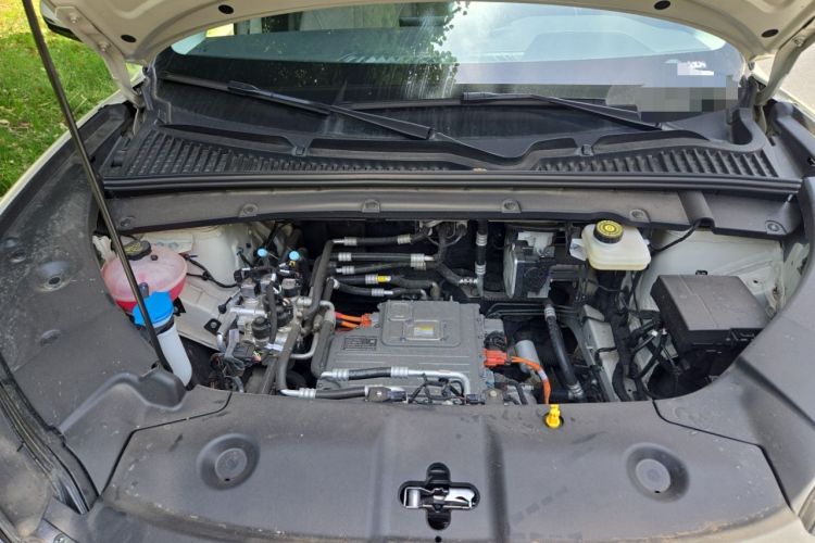Used BYD Yuan UP 2025 Model 301KM Leading Version Engine Bay