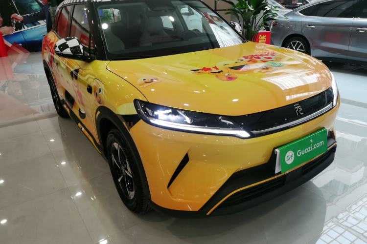 Used BYD Yuan UP 2025 Intelligent Driving Version 401 km Beyond-Range Edition Exterior 1