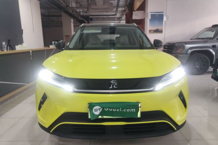 Used BYD Yuan UP 2025 Intelligent Driving Version 401 km Beyond-Range Edition Front