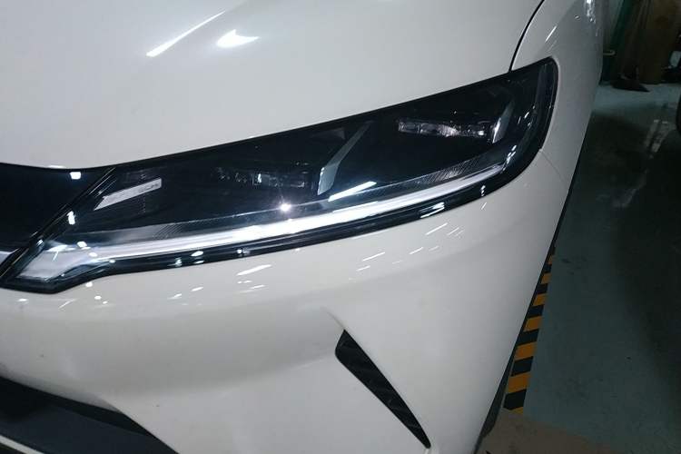 Used BYD Yuan UP 2025 Model 301KM Leading Version Left Front Headlight