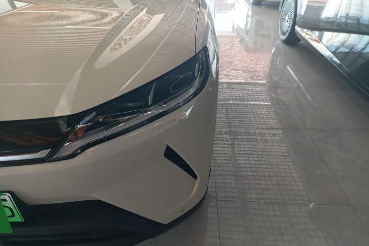 Used BYD Yuan UP 2025 Model 301KM Leading Version Left Front Headlight