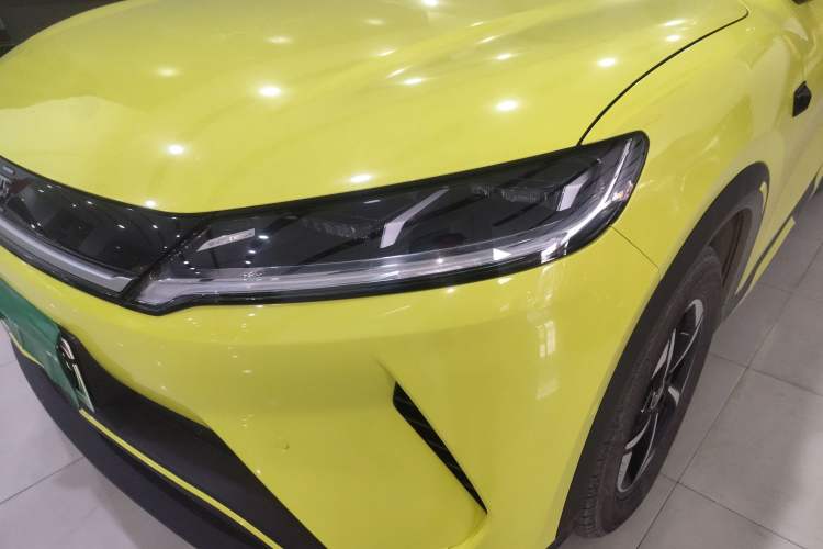 Used BYD Yuan UP 2025 Intelligent Driving Version 401 km Beyond-Range Edition Left Front Headlight