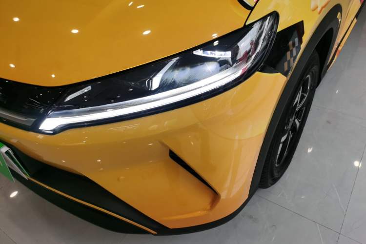 Used BYD Yuan UP 2025 Intelligent Driving Version 401 km Beyond-Range Edition Left Front Headlight