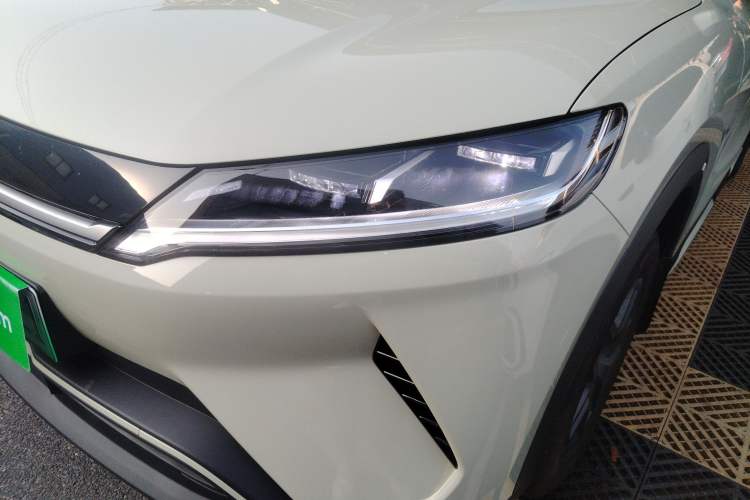 Used BYD Yuan UP 2025 Model 301KM Leading Version Left Front Headlight