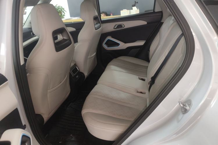 Used BYD Yuan UP 2025 Intelligent Driving Version 401 km Beyond-Range Edition Left Rear Seat