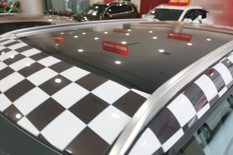 Used BYD Yuan UP 2025 Intelligent Driving Version 401 km Beyond-Range Edition Roof
