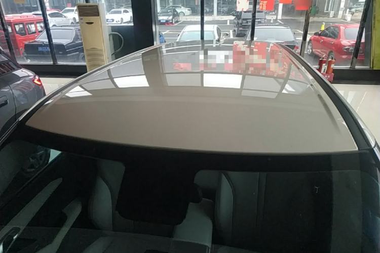 Used BYD Yuan UP 2025 Model 301KM Leading Version Roof