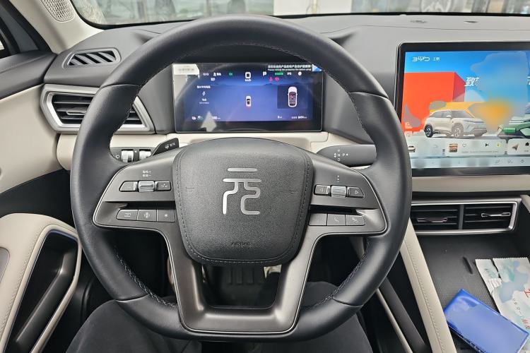 Used BYD Yuan UP 2025 Intelligent Driving Version 401 km Leading Edition Steering Wheel
