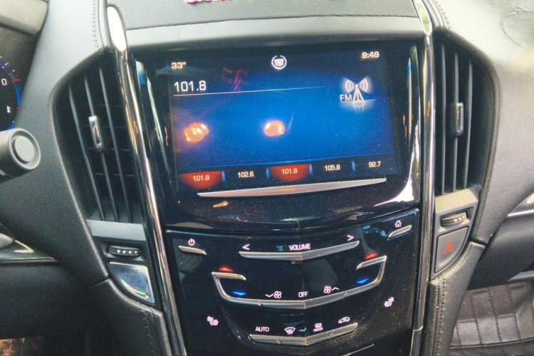 Used Cadillac ATS 2014 28T Leading Model Audio And AC Panel