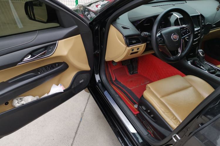 Used Cadillac ATS 2014 28T Comfort Version Driver Seat