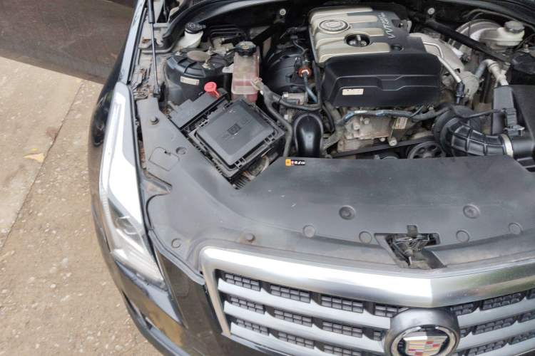 Used Cadillac ATS 2014 28T Elite Edition Engine Bay Right