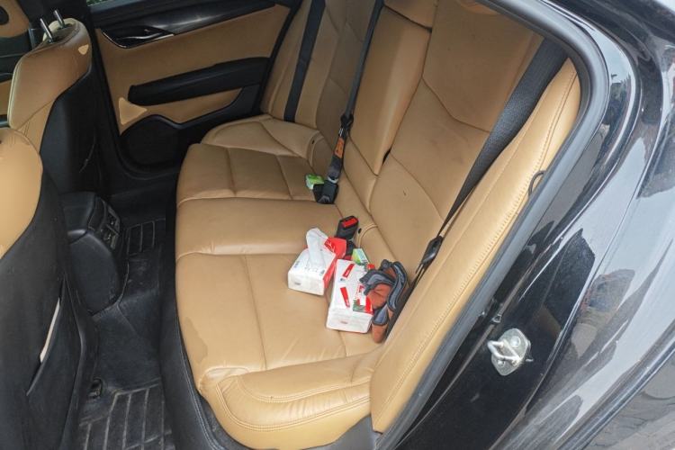 Used Cadillac ATS 2014 28T Comfort Version Left Rear Seat