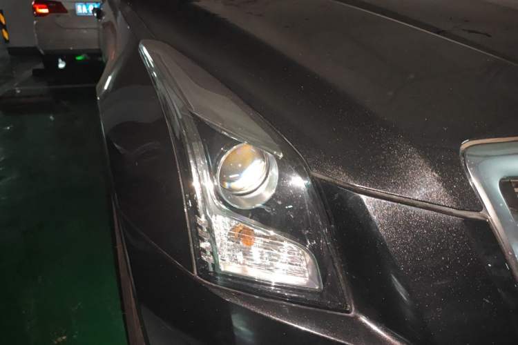 Used Cadillac ATS 2014 28T Elite Edition Right Front Headlight