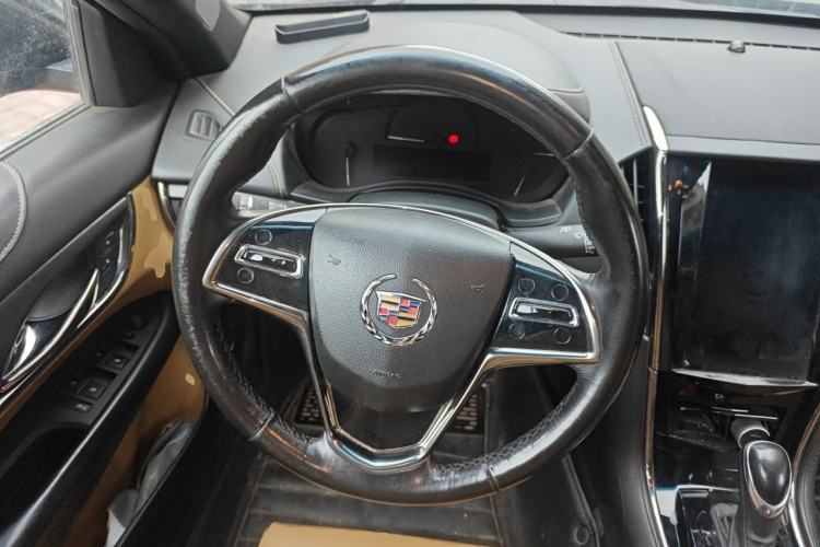 Used Cadillac ATS 2014 28T Comfort Version Steering Wheel