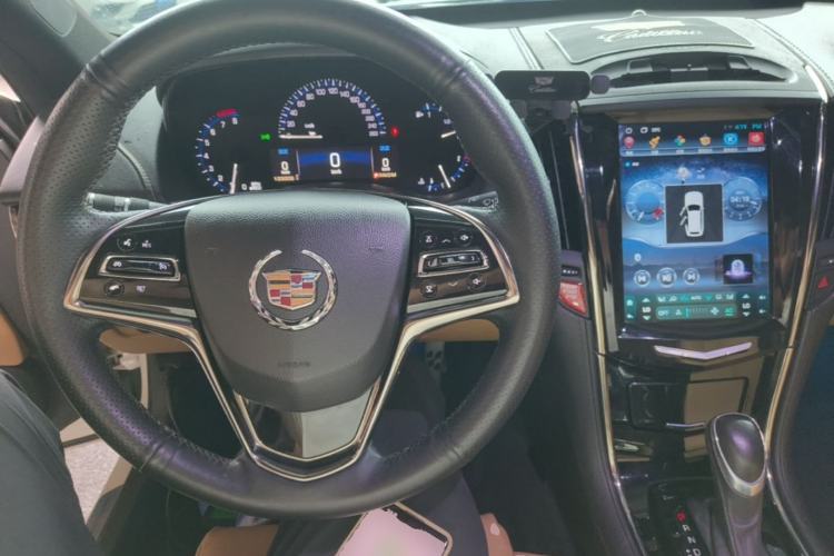 Used Cadillac ATS 2014 28T Comfort Version Center Console