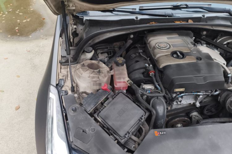 Used Cadillac ATS 2014 28T Elite Edition Engine Bay Right