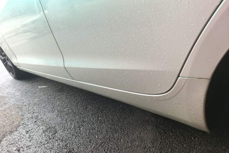 Used Cadillac ATS 2014 28T Comfort Version Left Side Sill