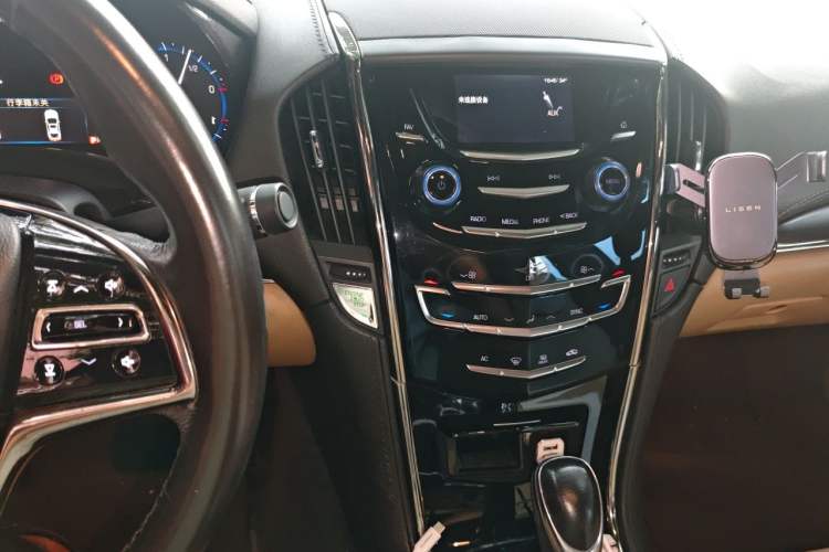 Used Cadillac ATS 2014 28T Comfort Version Audio And AC Panel