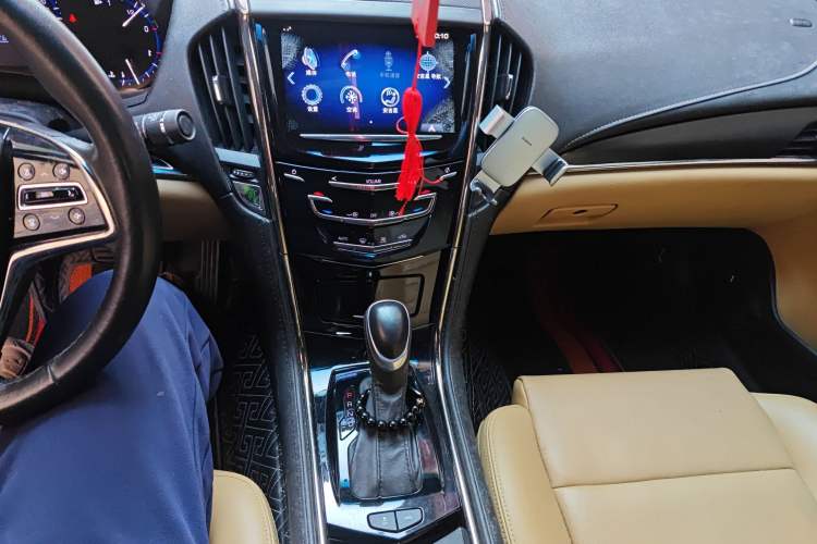 Used Cadillac ATS 2014 28T Comfort Version Audio And AC Panel