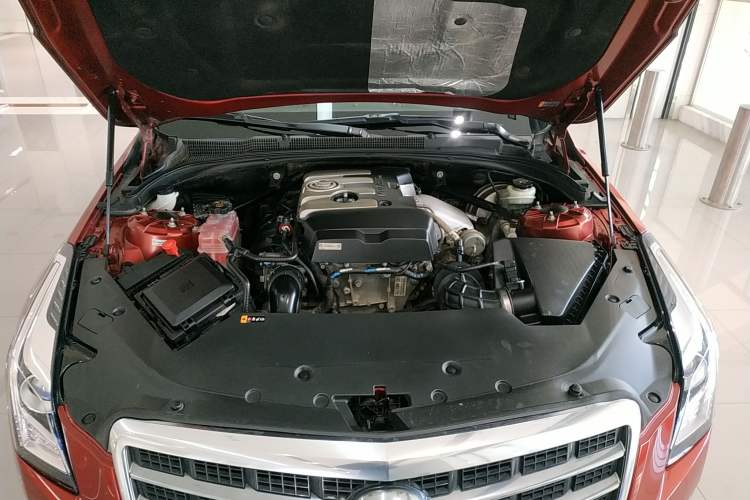 Used Cadillac ATS 2014 28T Elite Edition Engine Bay