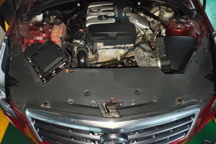 Used Cadillac ATS 2014 28T Comfort Version Engine Bay