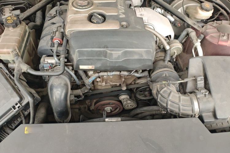 Used Cadillac ATS 2014 28T Comfort Version Engine Bay