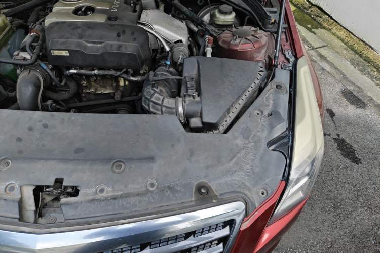 Used Cadillac ATS 2014 28T Comfort Version Engine Bay Left