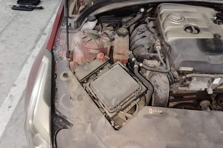 Used Cadillac ATS 2014 28T Elite Edition Engine Bay Right