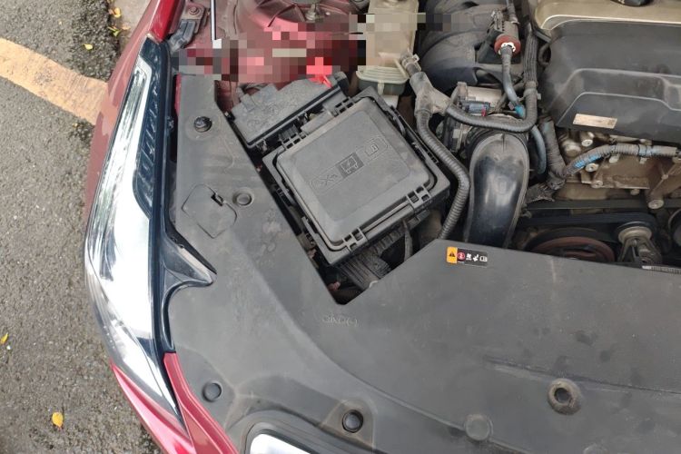 Used Cadillac ATS 2014 28T Comfort Version Engine Bay Right