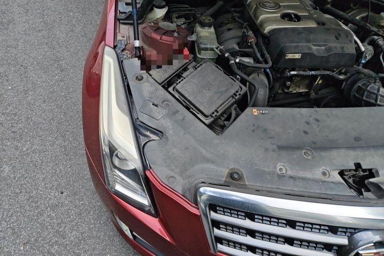 Used Cadillac ATS 2014 28T Comfort Version Engine Bay Right