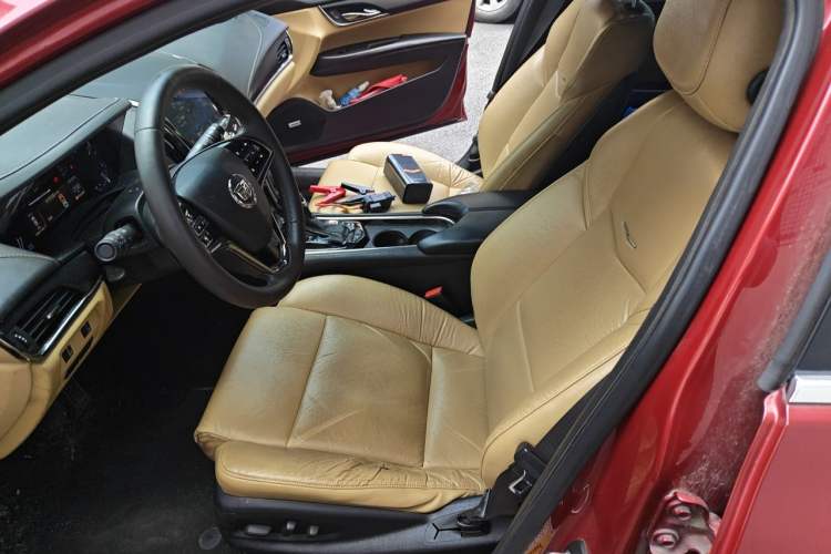 Used Cadillac ATS 2014 28T Comfort Version Left Front Seat