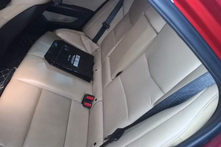 Used Cadillac ATS 2014 28T Comfort Version Left Rear Seat