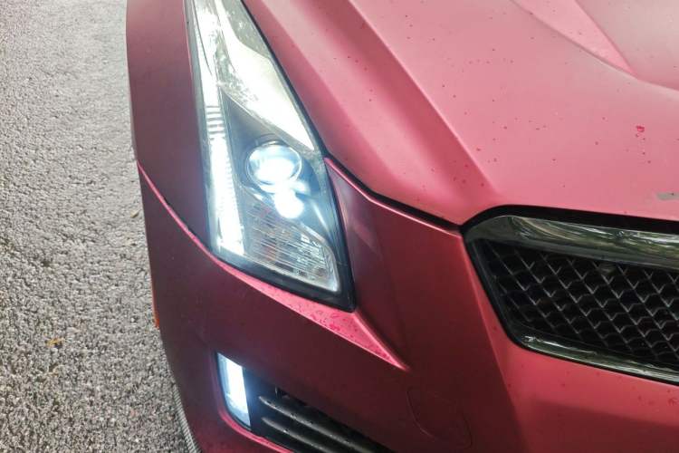 Used Cadillac ATS 2014 28T Comfort Version Right Front Headlight