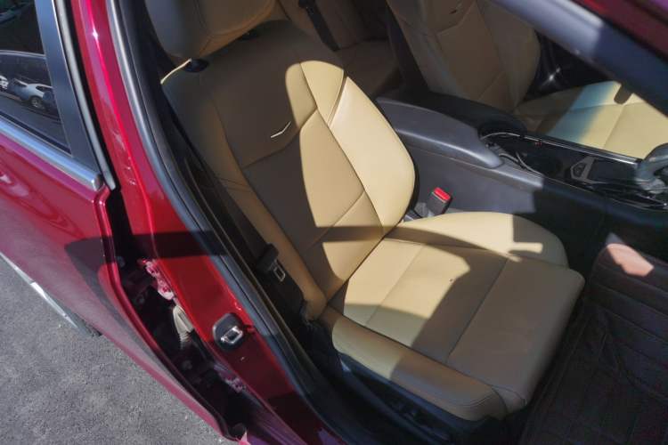 Used Cadillac ATS 2014 28T Elite Edition Right Front Seat