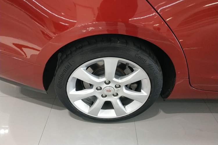Used Cadillac ATS 2014 28T Elite Edition Right Rear Wheel Hub