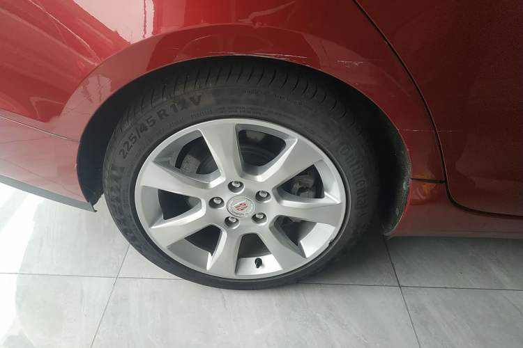 Used Cadillac ATS 2014 28T Elite Edition Right Rear Wheel Hub