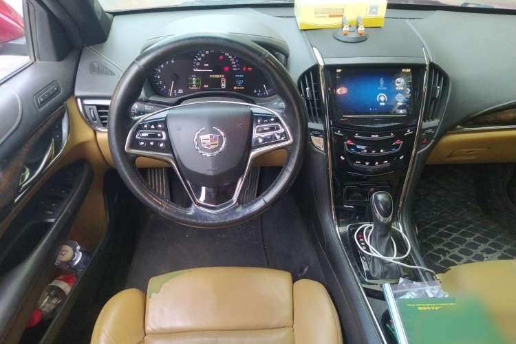 Used Cadillac ATS 2014 28T Luxury Model Steering Wheel