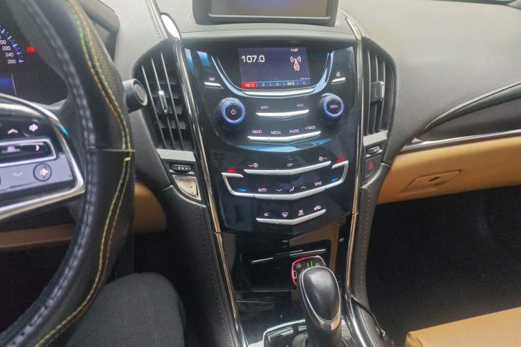 Used Cadillac ATS 2014 28T Comfort Version Audio And AC Panel