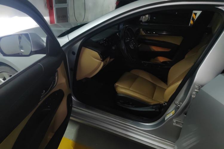 Used Cadillac ATS 2014 28T Comfort Version Driver Seat
