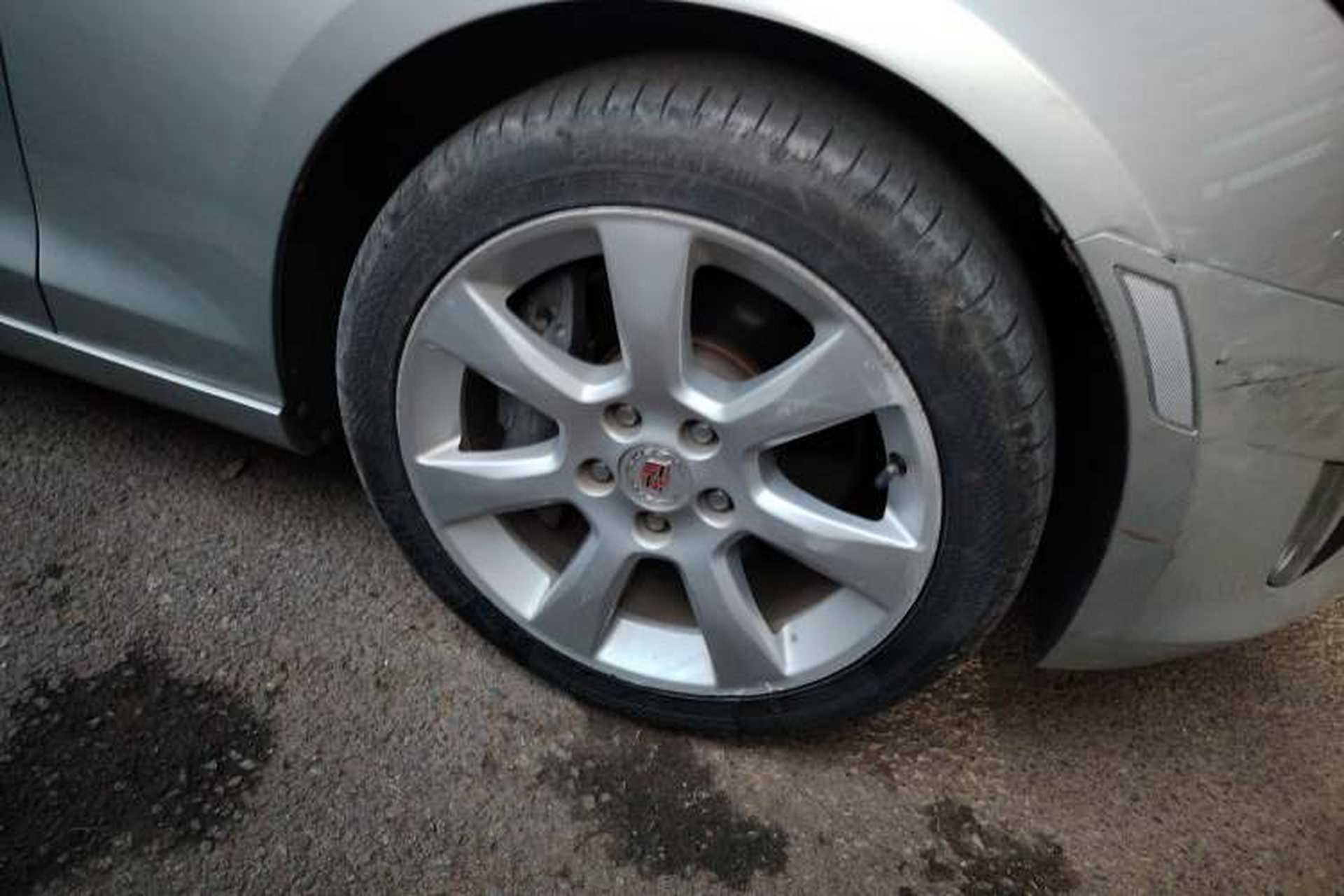 Used Cadillac ATS 2014 28T Comfort Version Right Front Wheel Hub