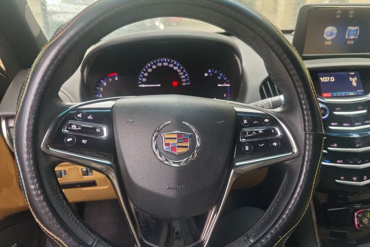Used Cadillac ATS 2014 28T Comfort Version Steering Wheel