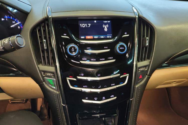 Used Cadillac ATS 2014 28T Comfort Version Audio And AC Panel