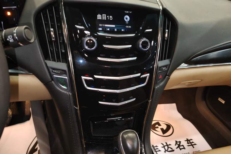 Used Cadillac ATS 2014 28T Comfort Version Audio And AC Panel