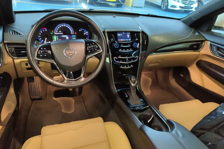 Used Cadillac ATS 2014 28T Comfort Version Center Console